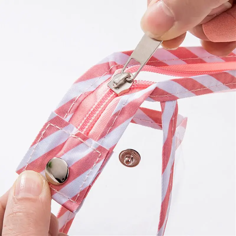 Transparent PVC Flamingo Cosmetic Bag Women Clutch Beauty Makeup Bag Travel Waterproof Toiletry Zipper Mak Up Wash Kit