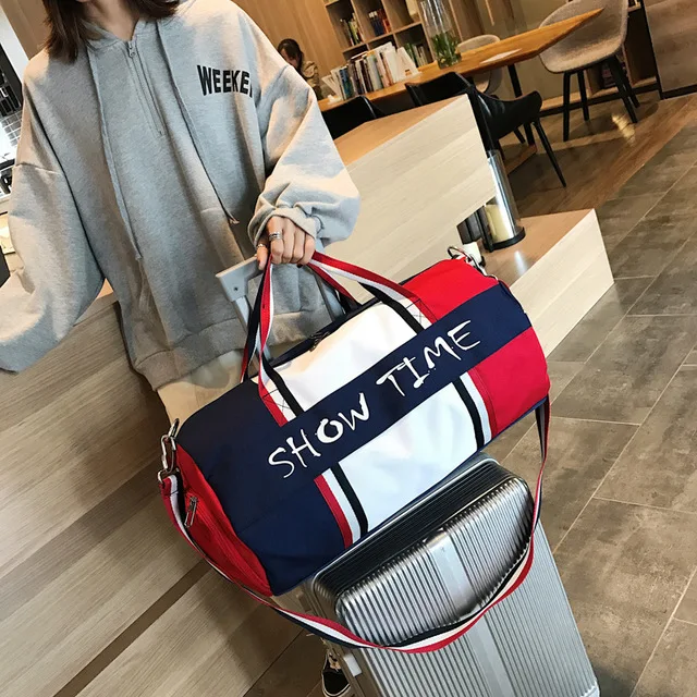 

Cylinder portable multi-function waterproof and wet separation bag waterproof Travel portable sports bag sport tas gym bag