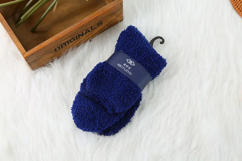 Warm Men Middle Socks Solid Color Super Soft Male Socks Carpet Floor Socks High Quality Coral Fleece 2019 Man Clothing Thickening (9)