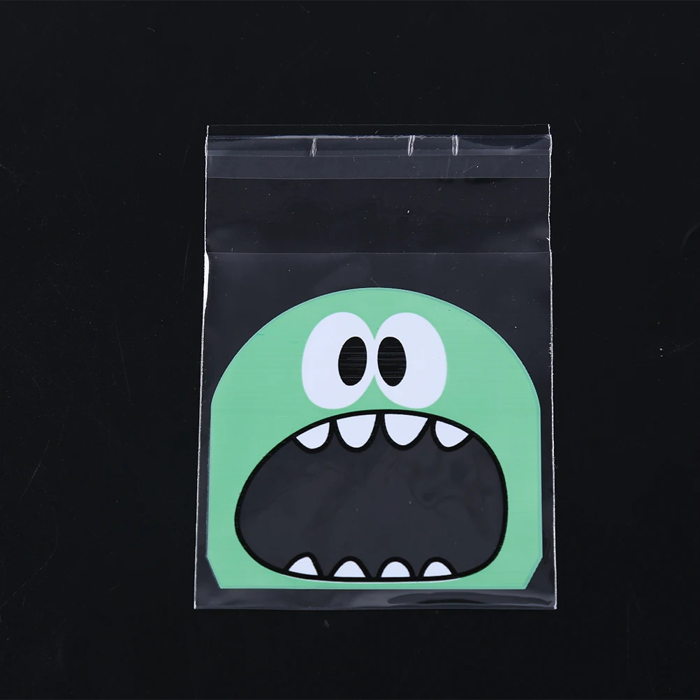

MENGXIANG 100 pcs cute little sweet Self Adhesive cookie bag7 * 7 cm plus 3 cm plastic bag small monster biscuit bags