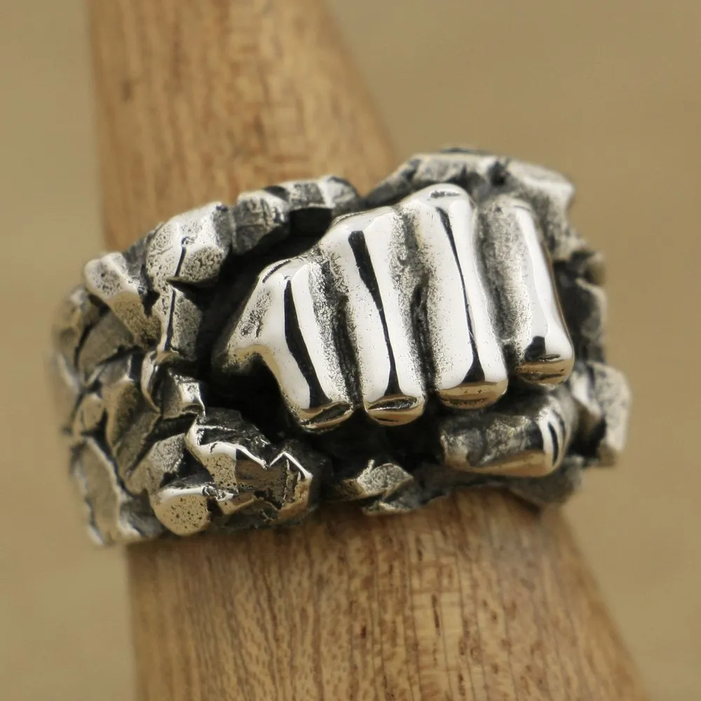 

Handmade 925 Sterling Silver Powerful Fist Breaking Stone Mens Biker Ring TA77A