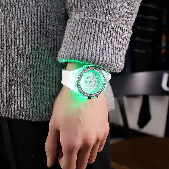 led Flash Luminous Watch Personality trends students lovers jellies woman men’s watches 7 color light WristWatch