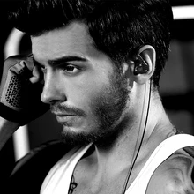 

FDBRO ZS6 Eight Driver Earphone 2DD+2BA Dynamic And Armature In Ear HIFI Stereo Sport Headset Detachable Bluetooth Upgrade Cable