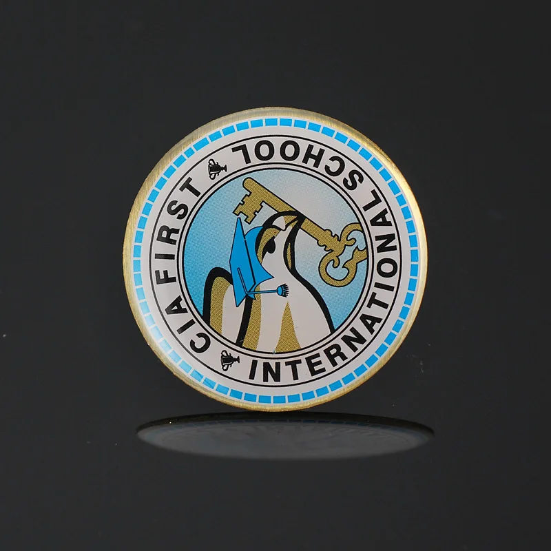 

Manufacturer custom printed Epoxy badges Personality creative round badges