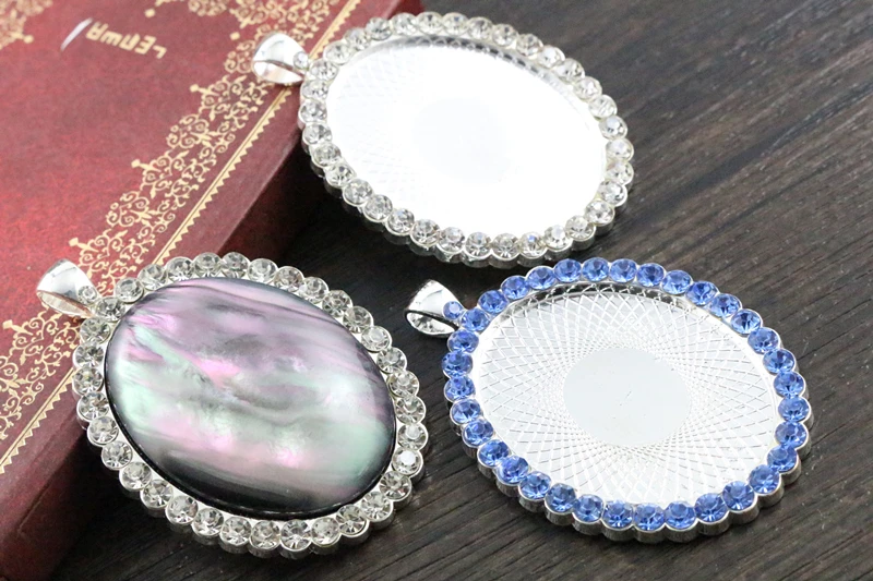 

2pcs 30x40mm Inner Size Bright Silver plated Transparent and Blue Rhinestone Style Cameo Cabochon Base Setting Pendant