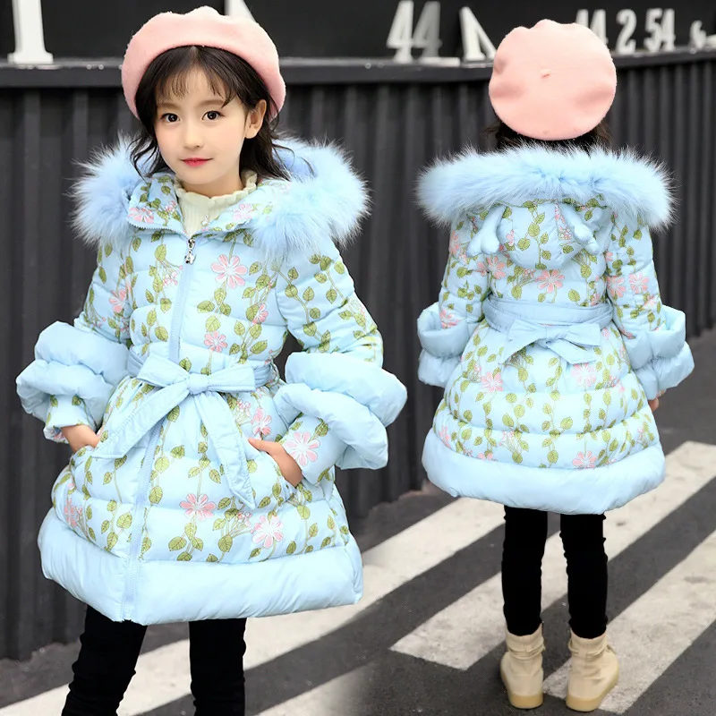 Зимнее длинное милое теплое хлопковое пальто с капюшоном для девочек Детская тонкая одежда с принтом детская ветрозащитная куртка с большим меховым воротником - Цвет: baby blue
