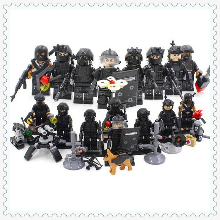 

8Pcs/Set WW2 Police SWAT Weapon Gun Army Soldier Model Building Block Toys SY 607 Figure Gift For Children Compatible Legoe