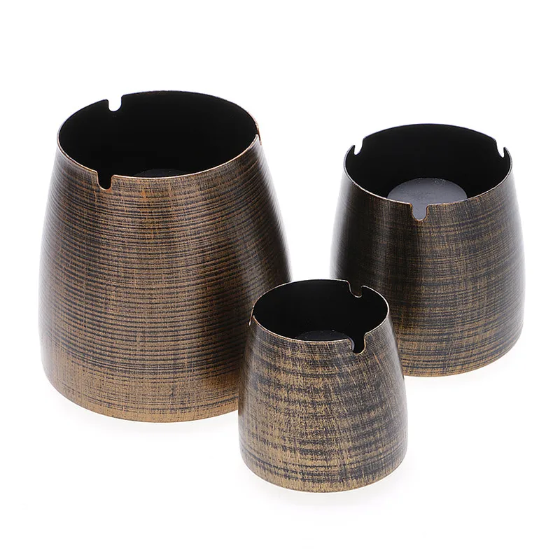 

Windproof Metal Ashtray Cigar Holder Stand Ashtrays Household Durable Non-slip S-L Size