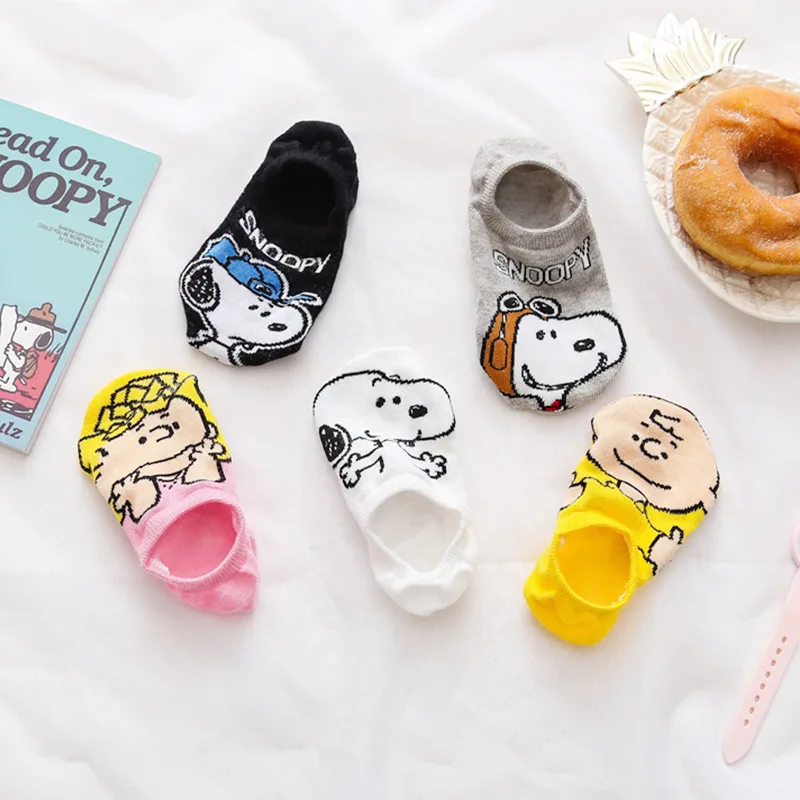 

Cartoon Charlie Brown socks Van Pelt beagle dog cute funny happy Korean women spring summer comfort colorful cotton short sock