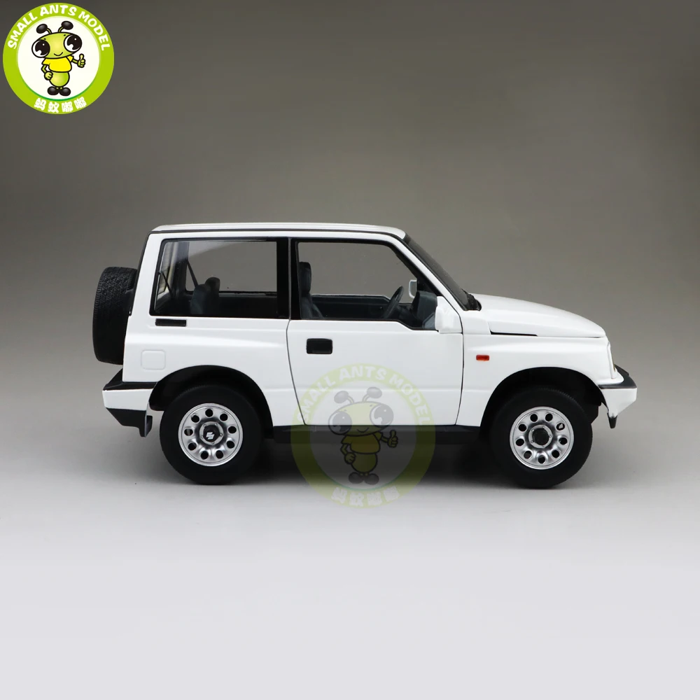 1/18 DORLOP Suzuki Vitara Escudo правый руль diecase Модель автомобиля игрушки детские подарки для мальчиков девочек белый