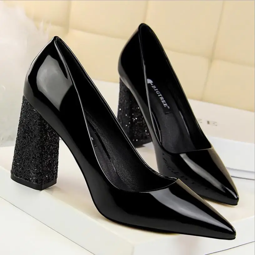 CHAISHOU2018 женские блестящие туфли-лодочки на высоком каблуке 8 см; женские пикантные туфли на массивном каблуке; Tacones; женская элегантная обувь для вечеринок; Scarpin; F-169 - Цвет: Black