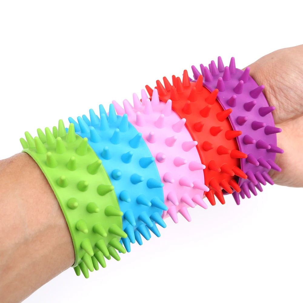Браслет Spiky Slap силиконовые браслеты антистресс с шипами для офиса школы класса