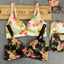 

2017 New No Rims Sexy Black Bra Set For Women Push Up Silk Floral WireFree Seamless VS Bra And Panties Lingerie Set