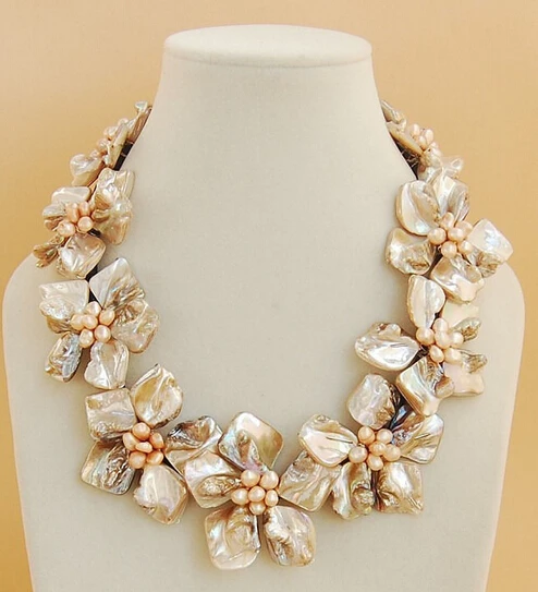 

Handcraft Freshwater Pearl Beige Mother of Pearl Shell Weaved 9 Flower NecklaceAAA style Fine Noble real Natural free shipping