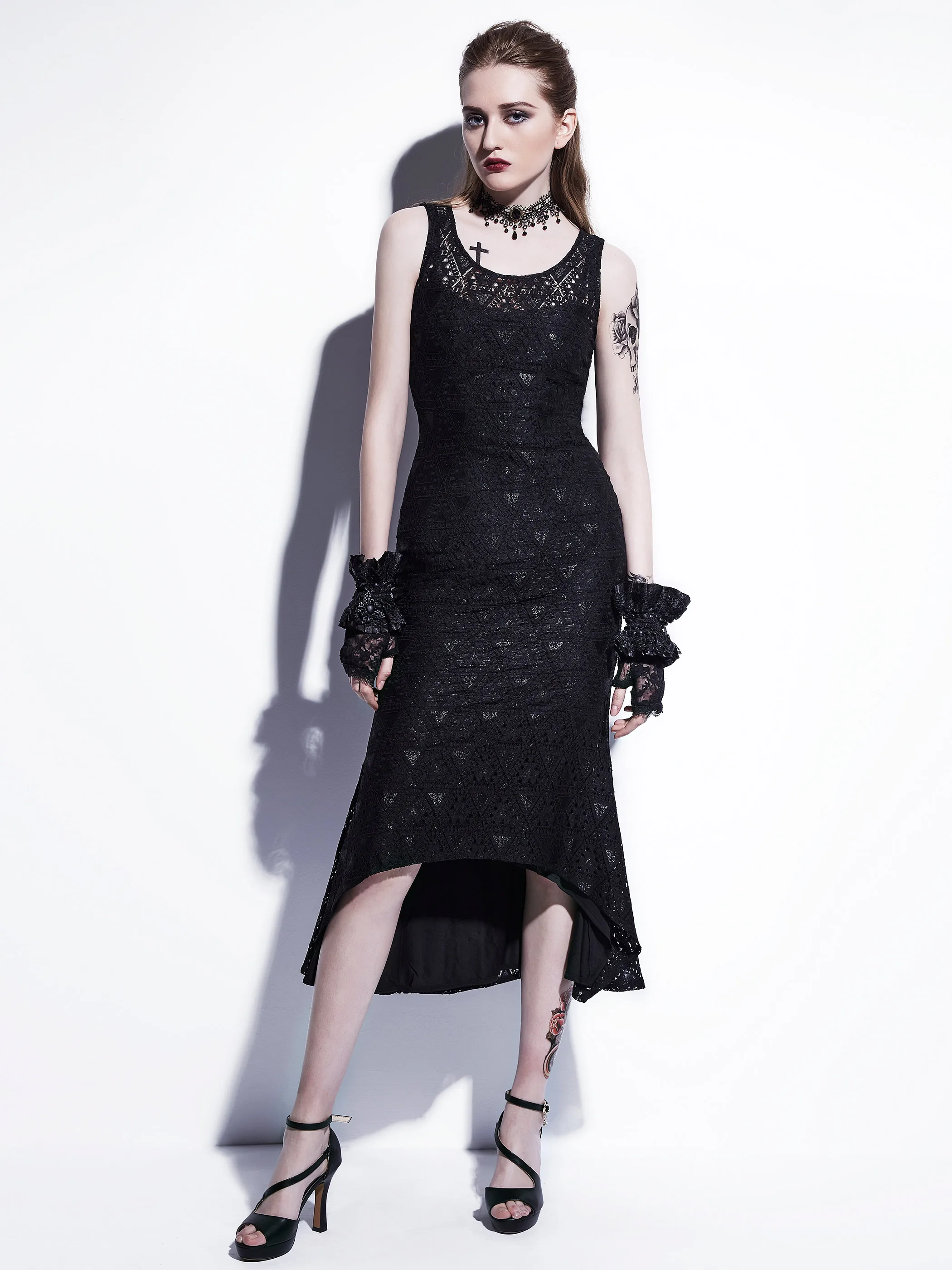 Gothic Women Lace Sleeveless Dress Black Long Hollow Out Geometric O