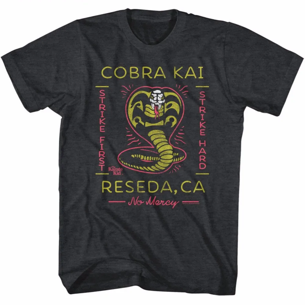 

2019 Hot sale Fashion Karate Kid black T Shirt Mens Movie Daniel Laruso Cobra Kai in Sizes SM - 3XL Tee shirt