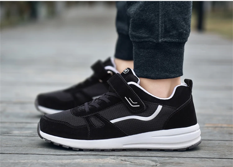 Breathable Unisex Casual Shoes 2018 Lace Up Valentine Sneakers Women Trainers Outdoor Sport Mesh Shoes For Mother Fitness XZ62 (20)