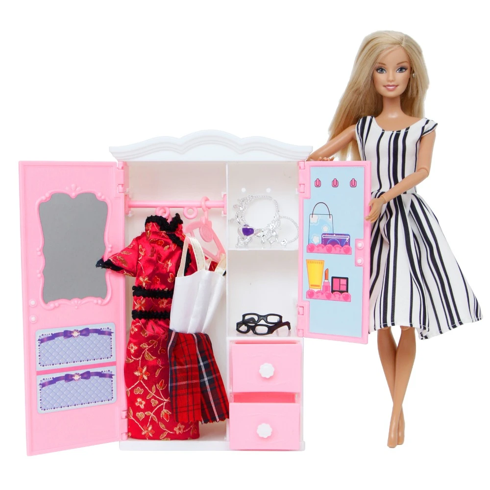 fashion dollhouse