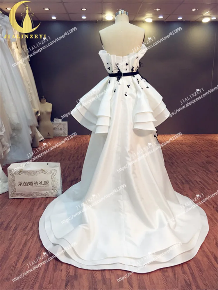 JIALINZEYI сексуальная без бретелек высокий Атлас с черными кружевными цветами спереди короткая длинная спина свадебные платья свадебное платье