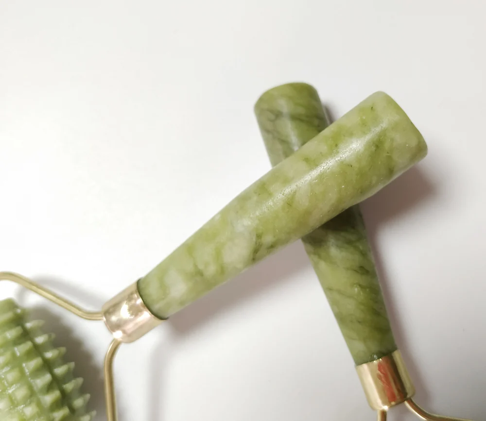 1 pcs relaxation facial slimming jade roller  (2)