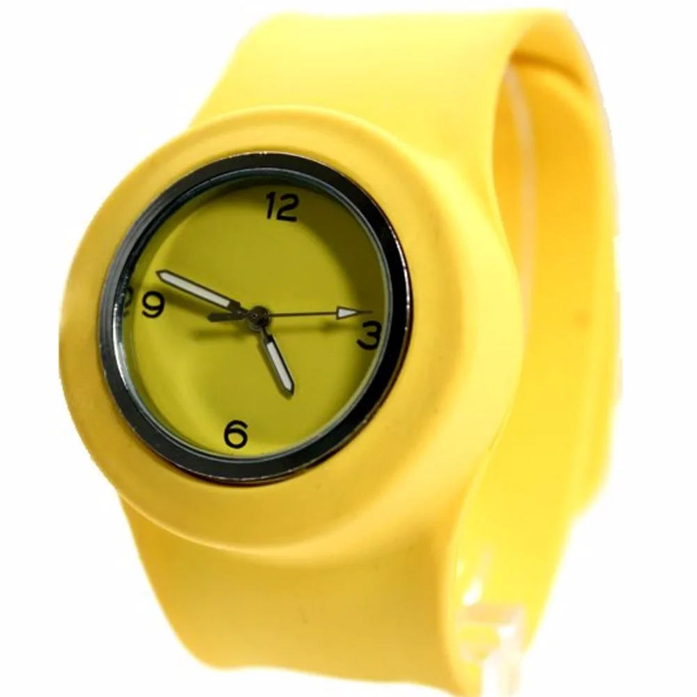 

Luxury Brand Unisex Analog Quartz Round Wrist Watch 3 Hands Movement Yellow Soft Silicone Strap Yellow Dial