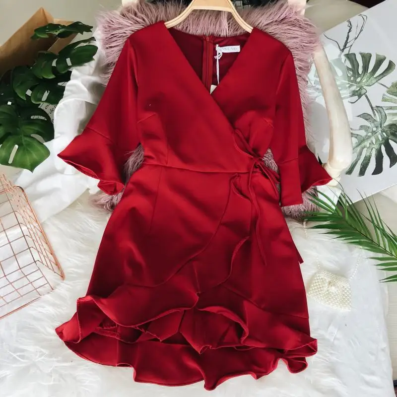 

Fashion Women Jumpsuits Irregularity Ruffles Short Half Sleeved V-neck Bandage Playsuits Korean Girls Romper Summer Bodysuits