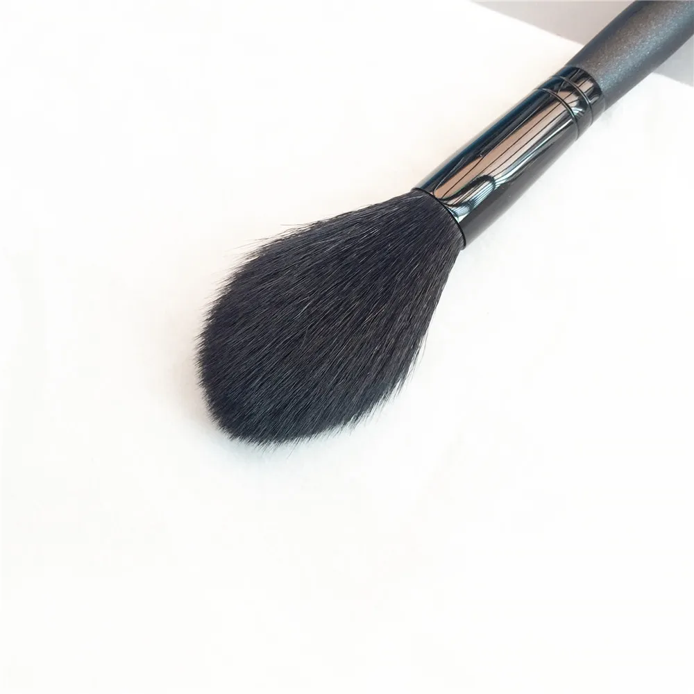 CHICHODO Pro Large Blending Brush _ 5