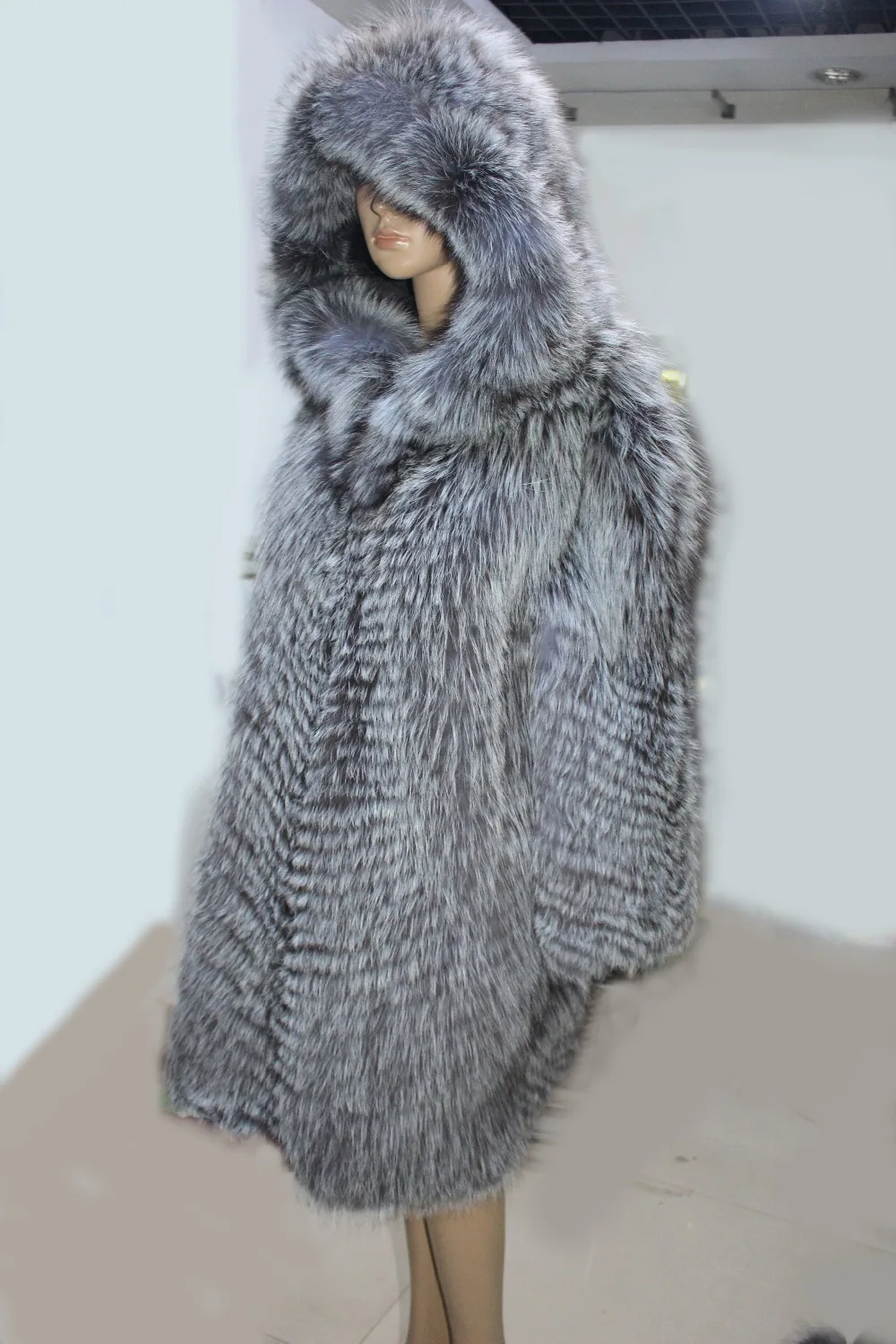 Linhaoshengyue модное меховое пальто из натурального Лисьего меха, Женское пальто с капюшоном,, натуральная чернобурка