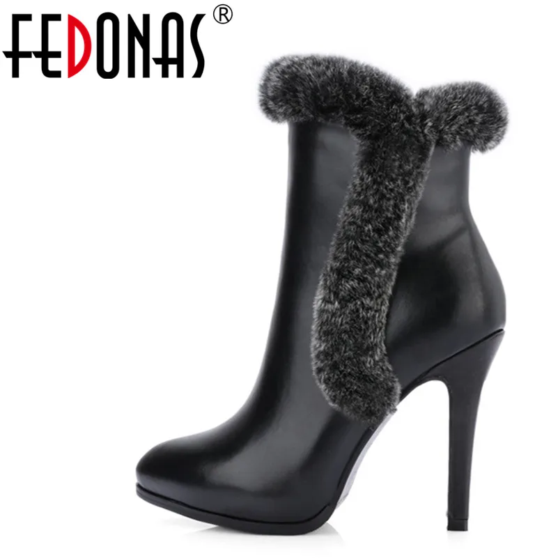 

FEDONAS Fashion Women Warm Rabbit Fur Genuine Leather Ankle Boots Sexy Pointed Toe Soft Leather Martin Shoes Woman Party Pumps