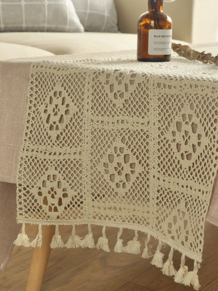 Retro American Style Table Runner Handmade Lace Knitted Hollow Out Table Runners Tea Dinner Table Runners Dustproof With Tassels