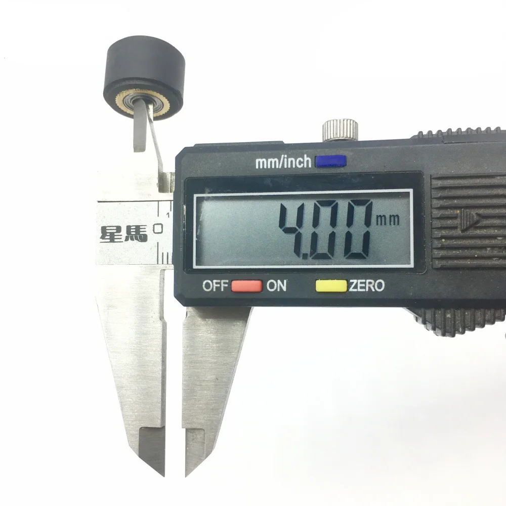 8885287908_678799714