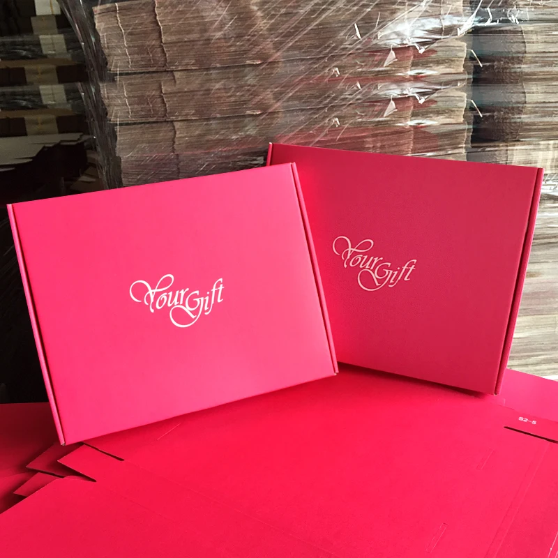 

S1-S4, good quanlity red red kraft paper box 9 sizes can be choose, packing clothes box, gift box or mail for you shop.