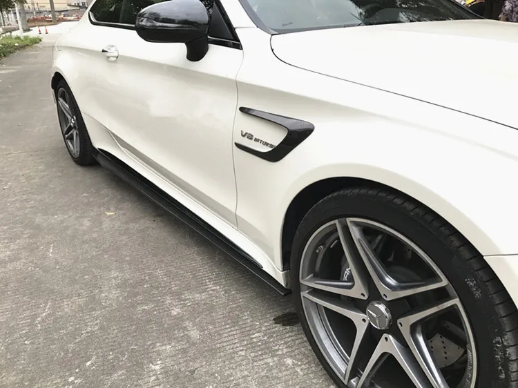 Боковые юбки W205 C63 AMG coupe // боковые из углеродного волокна для Benz C200 только двоих