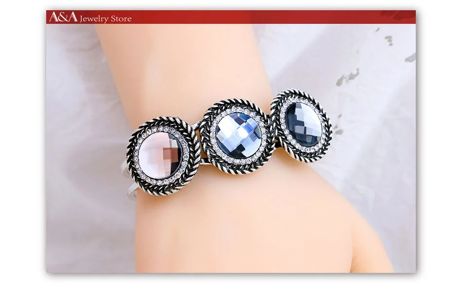 AE1446B-T09-760X540bracelet bangle