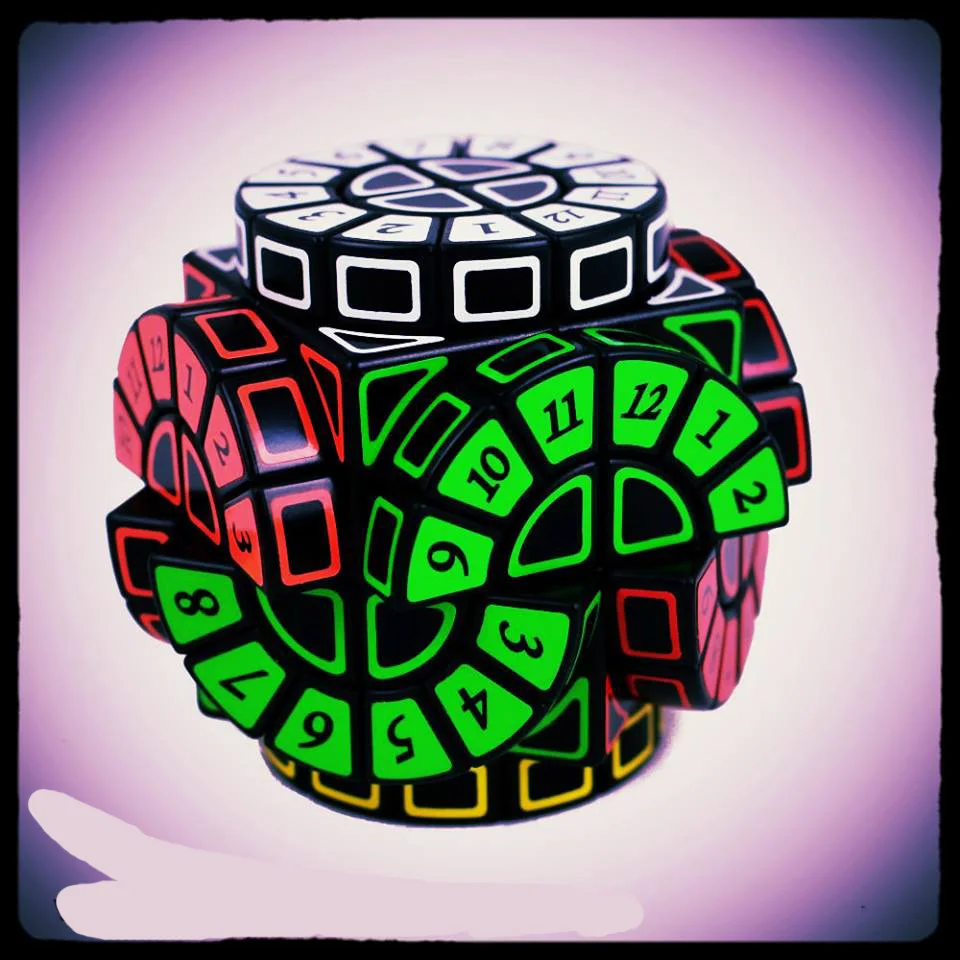 New Hot 2x2 Time Machine Magic Cube Puzzle Limited Version Shape of Wheels of Wisdom Cubo