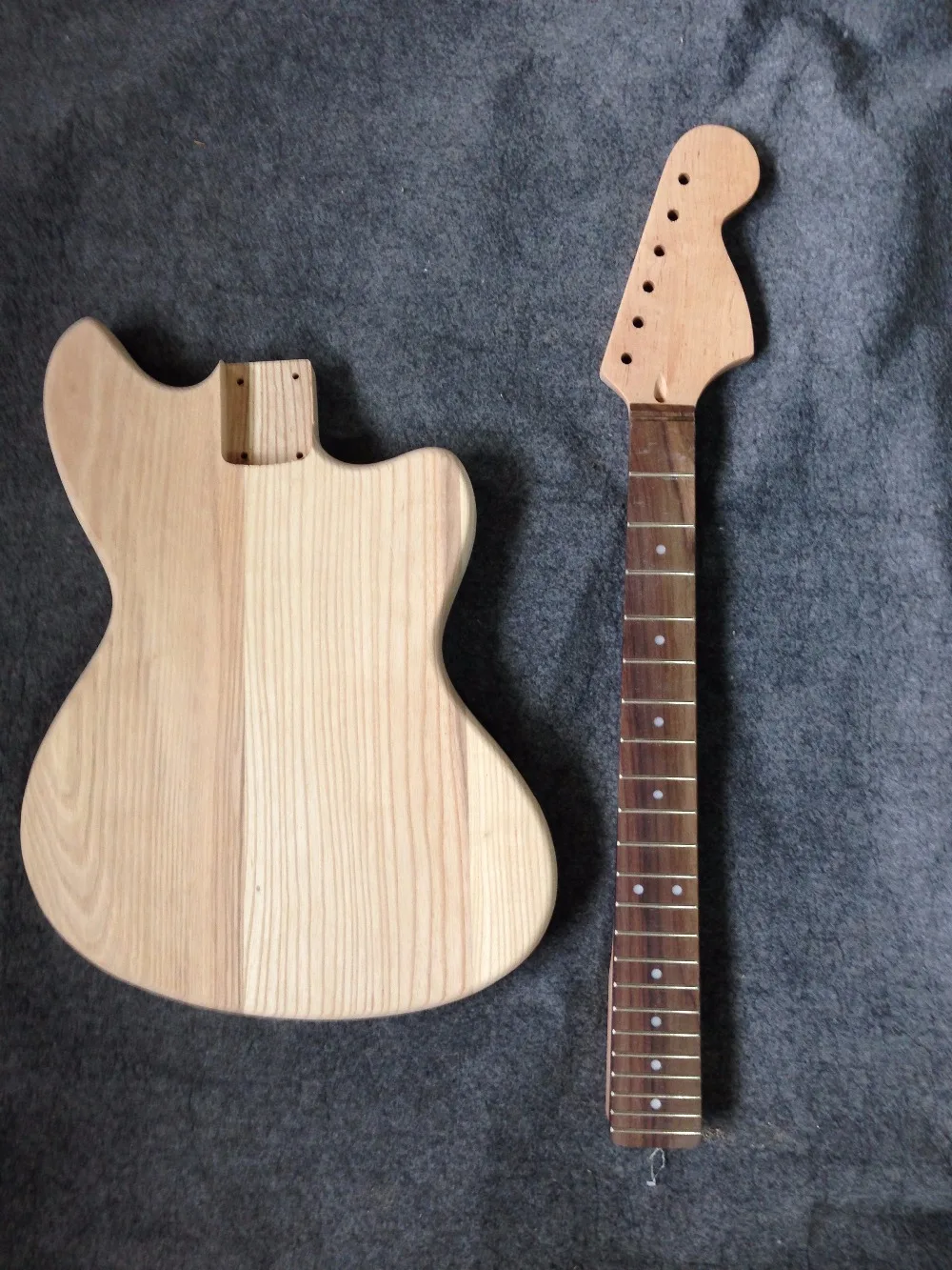 Factory sell ASH body Jaguar guitar kits /unfinished guitar no including parts bighead headstock