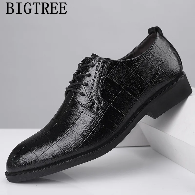2019 Italian Men Formal Shoes Leather Oxford For Suit Business Office Zapatos De Hombre Scarpe Uomo Eleganti huismerk kopen in de aanbieding 2019 Italian Men Formal Shoes Leather Oxford For Suit Business Office Zapatos De Hombre Scarpe Uomo Eleganti huismerk kopen in de aanbieding