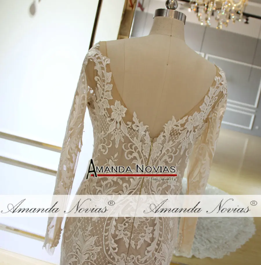 Свадебное платье русалки с длинными рукавами цвета шампанского