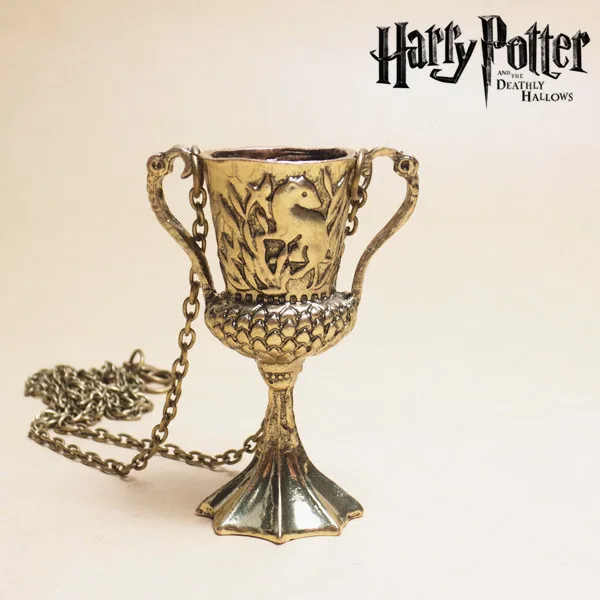 

Hufflepuff's Goblet Cup Link Chain Pendant Necklace Voldermor's Horcrux 1PCE Necklace Christmas New Year Gift