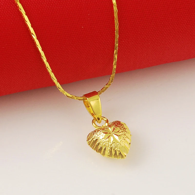 latest gold pendant design for female