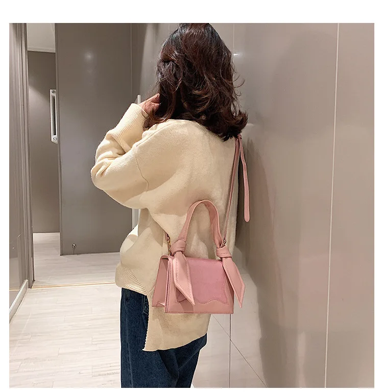 

Camelia Shoulder Bag synthetic leather Celebrity Bag