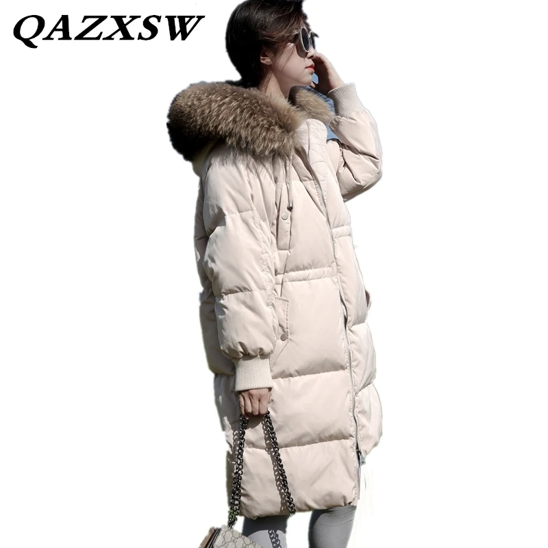Beste 2018 Vrouwen Winter Down Jas Capuchon Bontkraag Lange 100% Down Jas Mode Effen Grote Maat Losse Thicken Warm Bovenkleding LC067