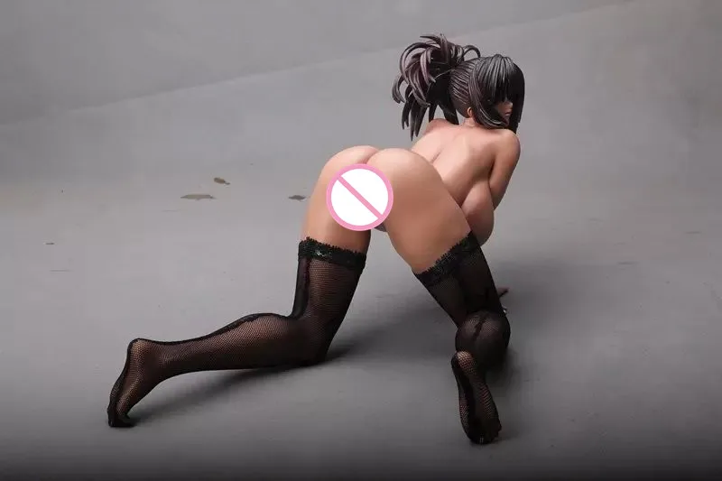 nude mai streefighter Latex paint and thinner