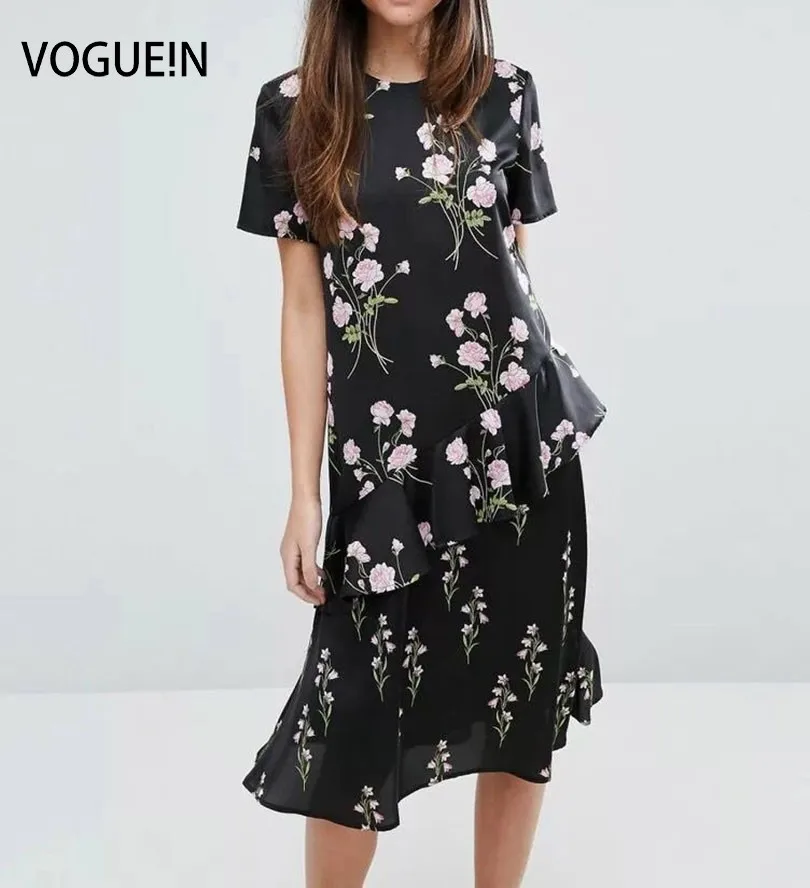 Женское мини платье с оборками VOGUE черное коротким рукавом и цветочным принтом