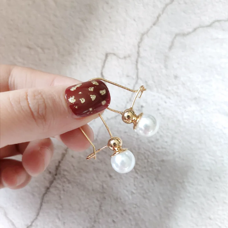 

Korean Cute Sweet Imitation Pearl Earrings Gold Color Irregular Geometric Stud Earring 2019 Fshion Jewelry Girl Gift