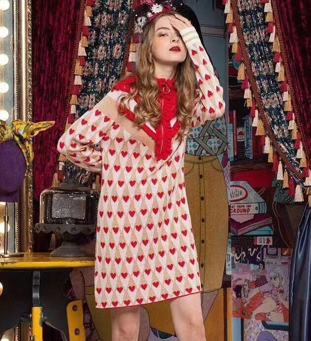 

2018 Fall Winter Thick Knitted Jumper Dress Stand Collar Zipper Ruffles Patchwork Red Heart Loose Lurex Runway Party Dresses