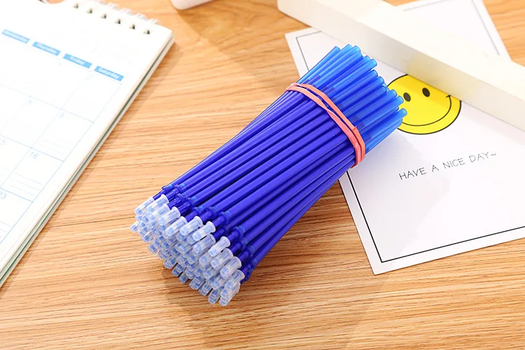 Стираемая ручка с мультяшными животными 0,35 мм, милые кавайные ручки с пандой и кошкой, гелевые ручки для школы, новые канцелярские принадлежности, подарки для девочек - Цвет: 10 Pcs Blue Refill
