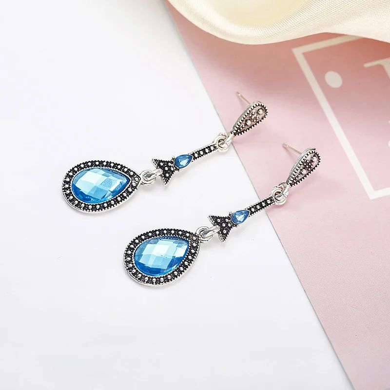 e04blue