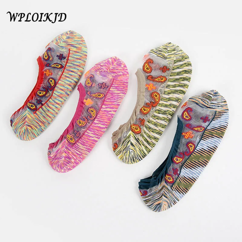 

[WPLOIKJD]Japan Harajuku Shining Colorful Shiny Socks Women Fashion Creative Thin Funny Shallow Mouth Socks Calcetines Mujer