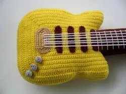 Armiguurumi связанная крючком погремушка игрушки играть гитара номер 15737